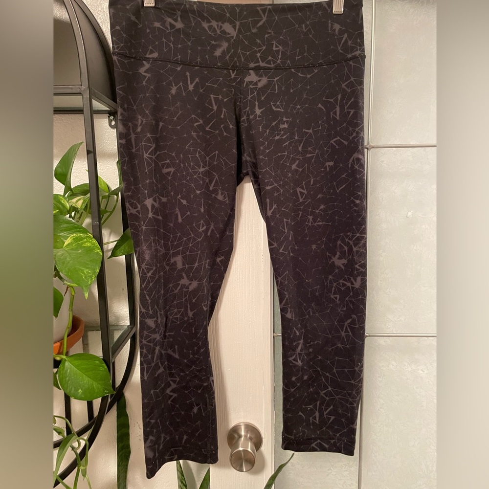 Lululemon Wunder Under Crop